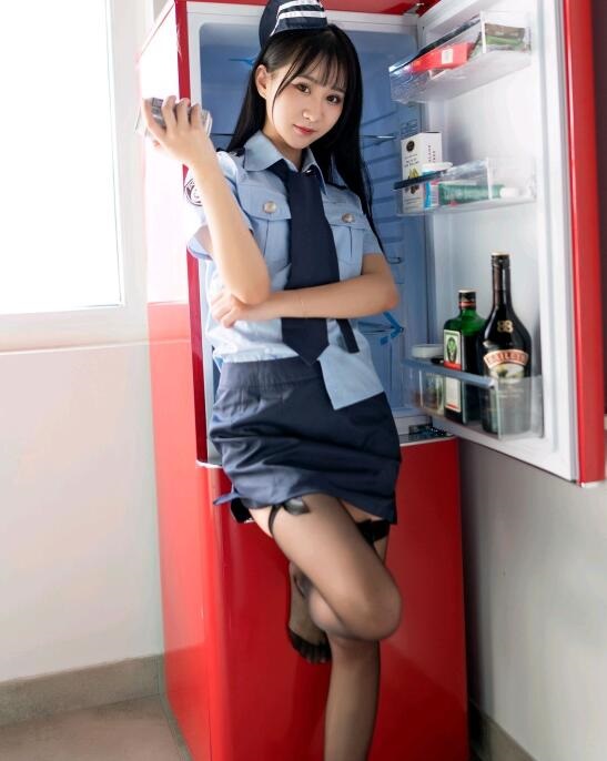 翁熄系列乱吃奶a片