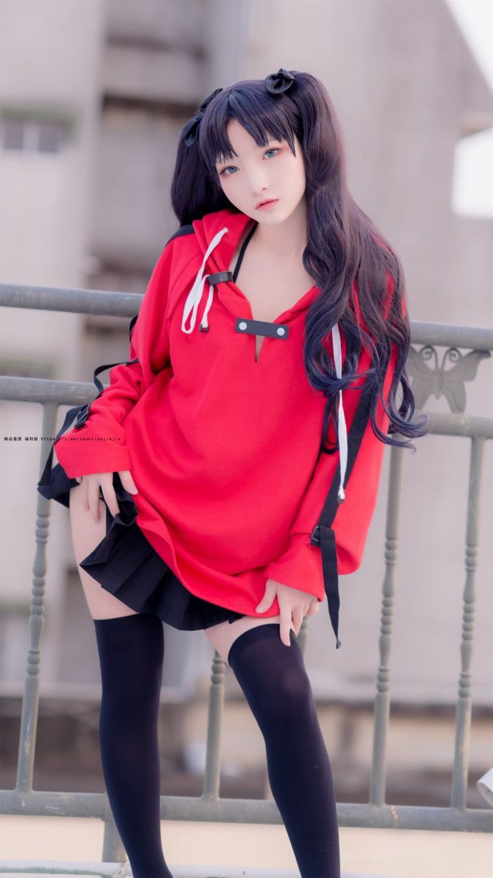 【完全顔出し・初撮影！！】18歳現◯女子◯生！無邪気な色白美◯女に2回中出し！！