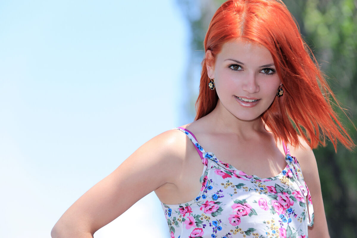 国产精品亚洲片夜色在线