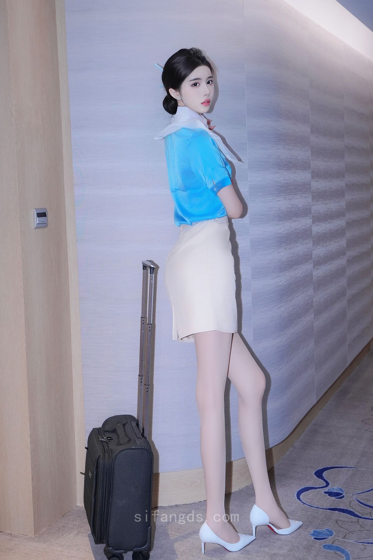 精品熟人妻一区二区三区四区不卡-97人妻精品一区二区三区-久久久久亚洲?v成人-成人午夜三级一区二区-久久精品黄??片一区二区三区